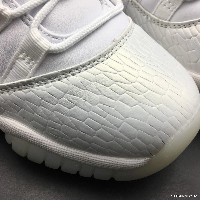 Rep 11 Air Low Jordan White Frost Heiress 897331-100 0709